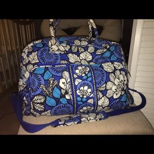 Vera Bradley duffel bag